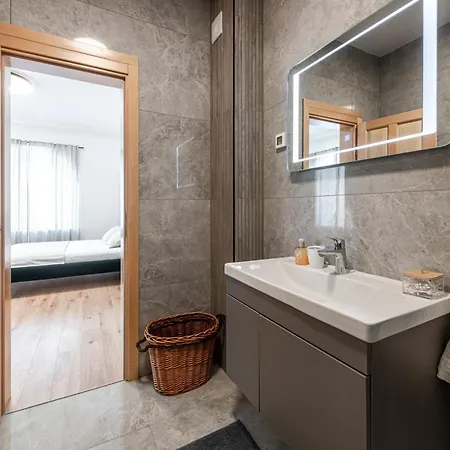 Apartment Tin Cavtat